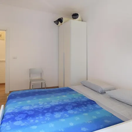 2 Bedroom Cozy In 別荘